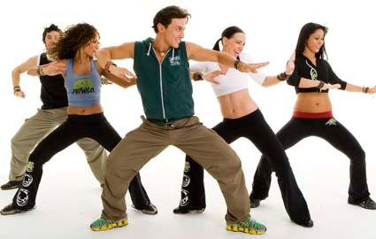 Zumba, hip hop, latinos para bailar y promover la actividad solidaria el 18 de noviembre en el Salón de Usos Múltiples del campus universitario 