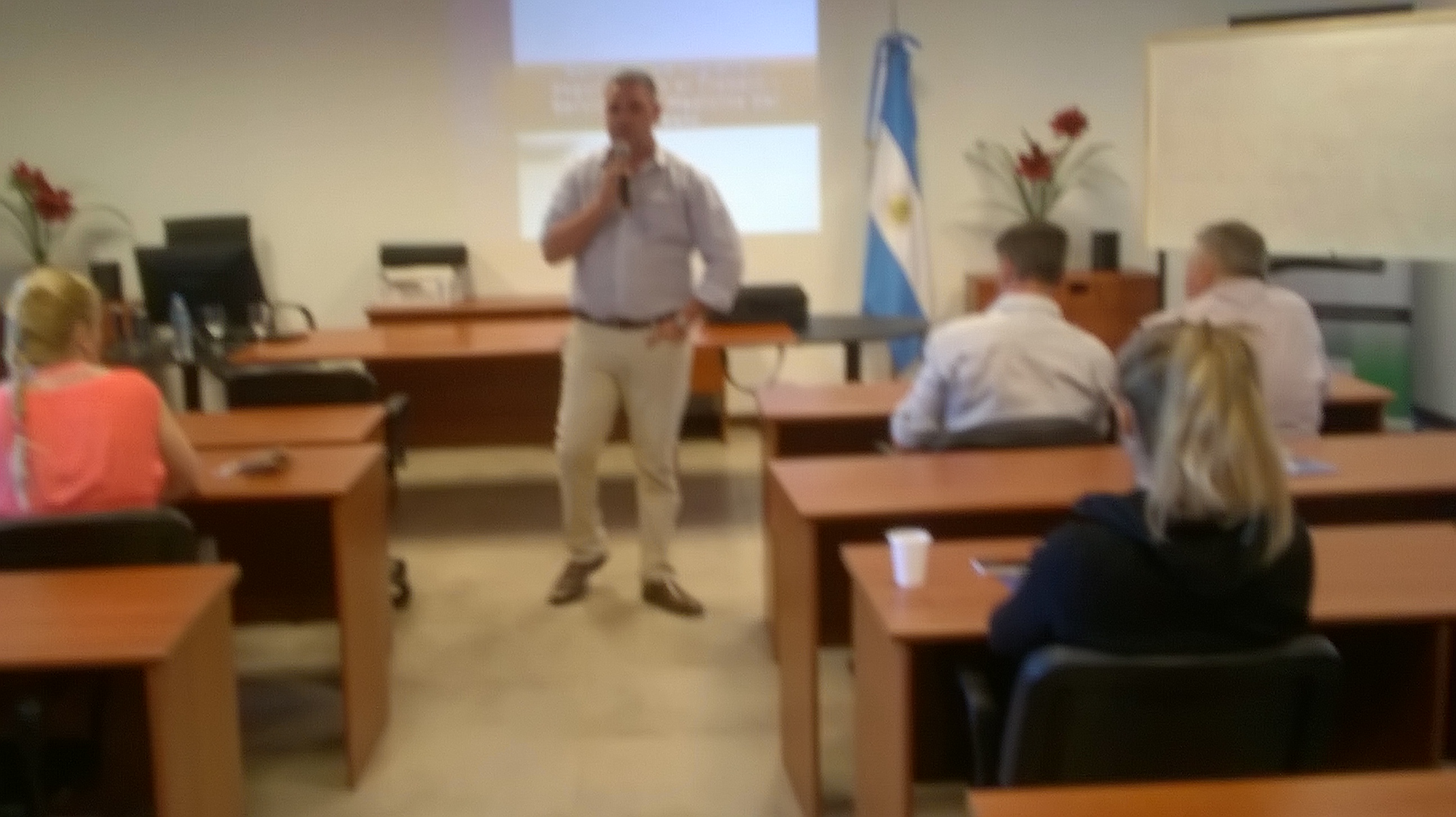 La Tecnológica va al Parque Industrial de Villa María: Nueva charla para empresarios y profesionales