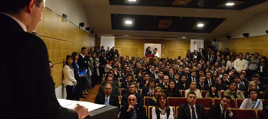 Realiza hoy la Facultad Regional  su 28 Colación de Grados y 17 de Posgrado