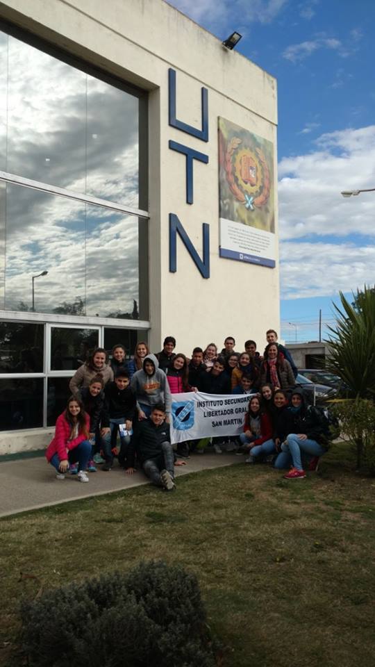 Continuan las visitas de estudiantes secundarios de la región: Hoy llegaron desde Ucacha