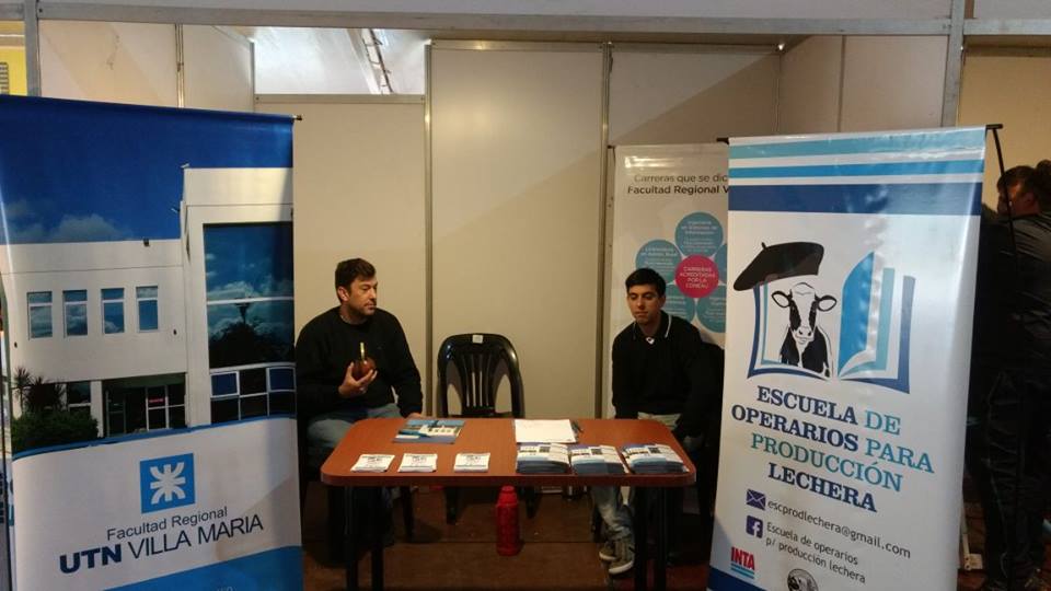 UTN difunde oferta educativa en ferias y exposiciones