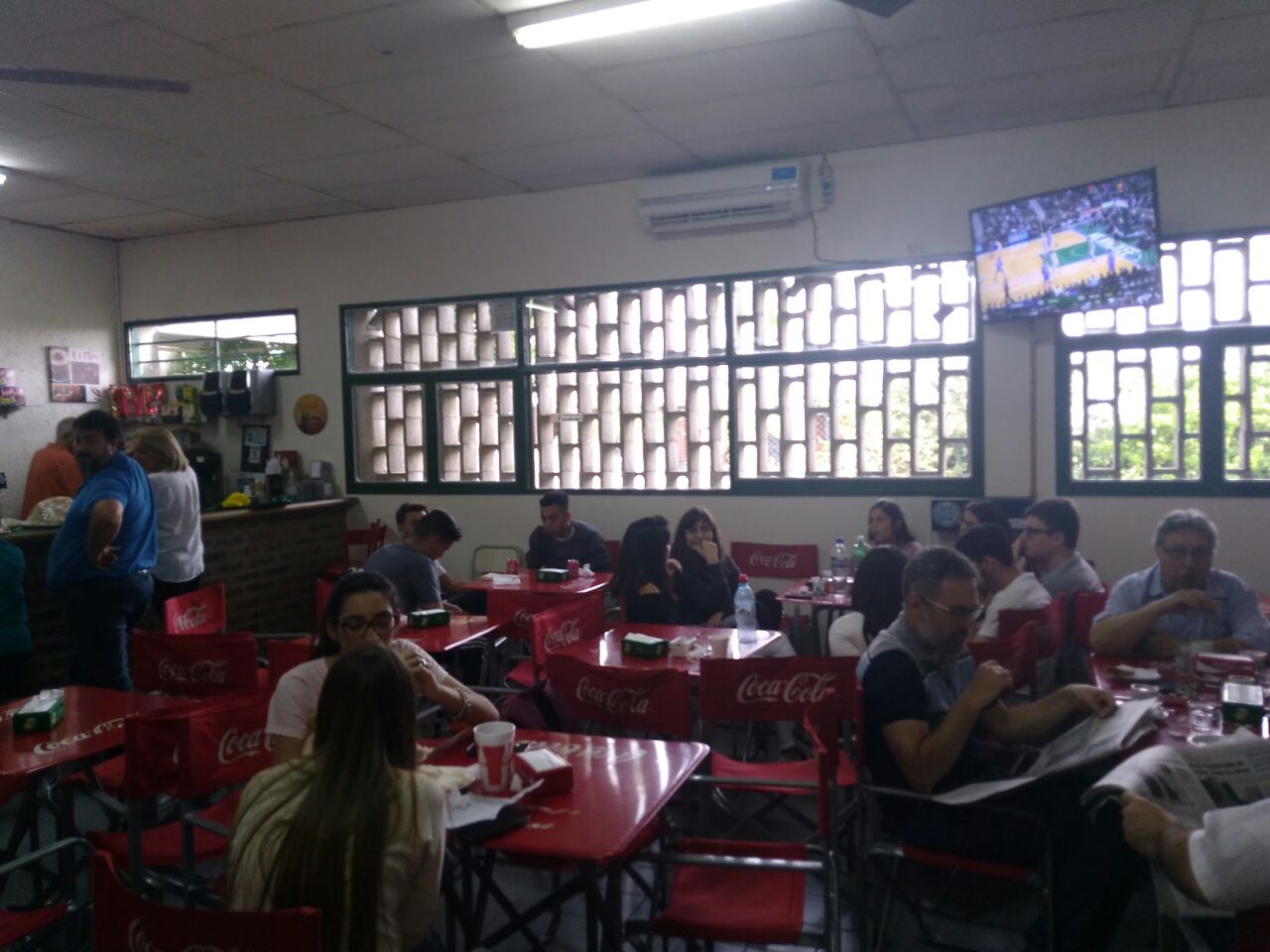 Proyectan remodelar y ampliar la cantina del campus universitario