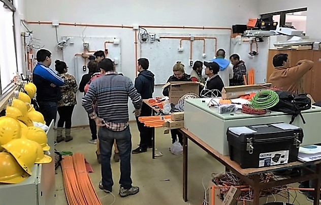 Escuela de Oficios: Inscriben para 18 capacitaciones