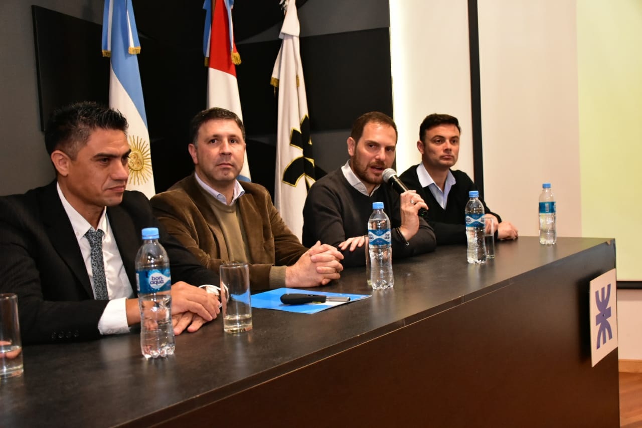 Auditorio Ingeniero Peretti: Provincia y municipios firmaron Acuerdo Socio Ambiental