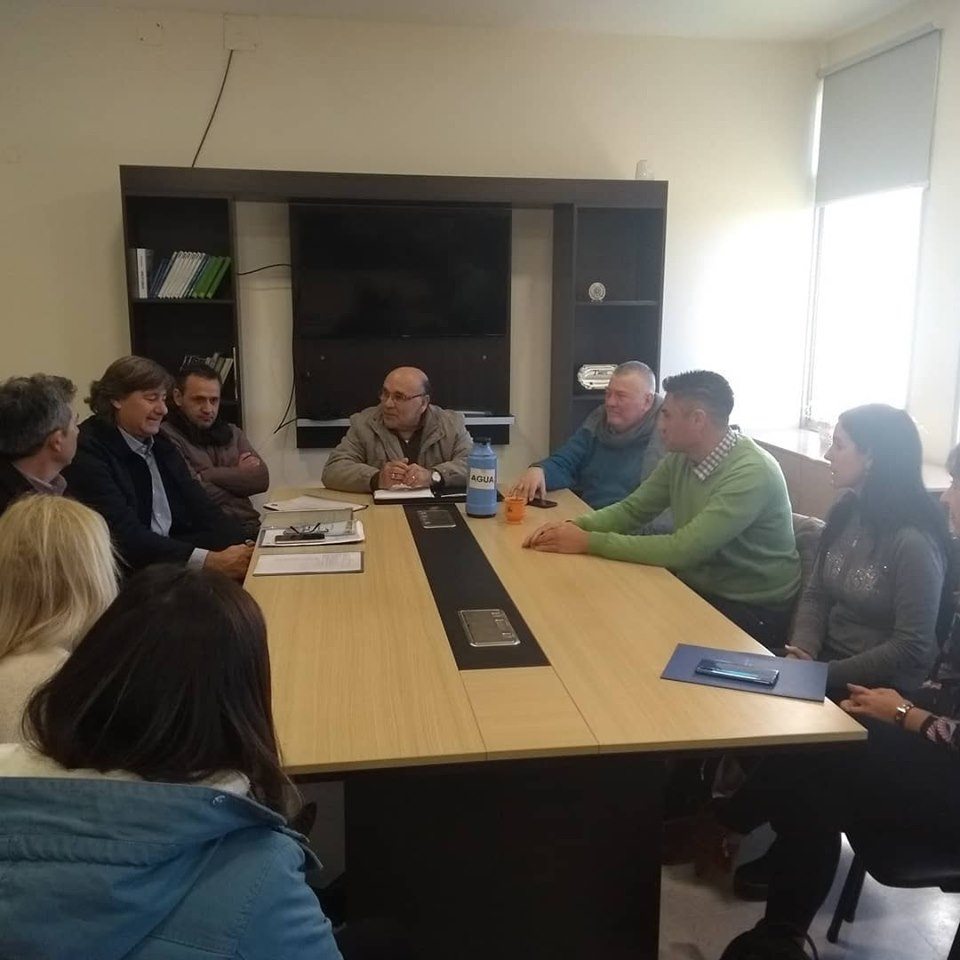 Reunión de trabajo en la UTN Vlla María por "El Algarrobal"