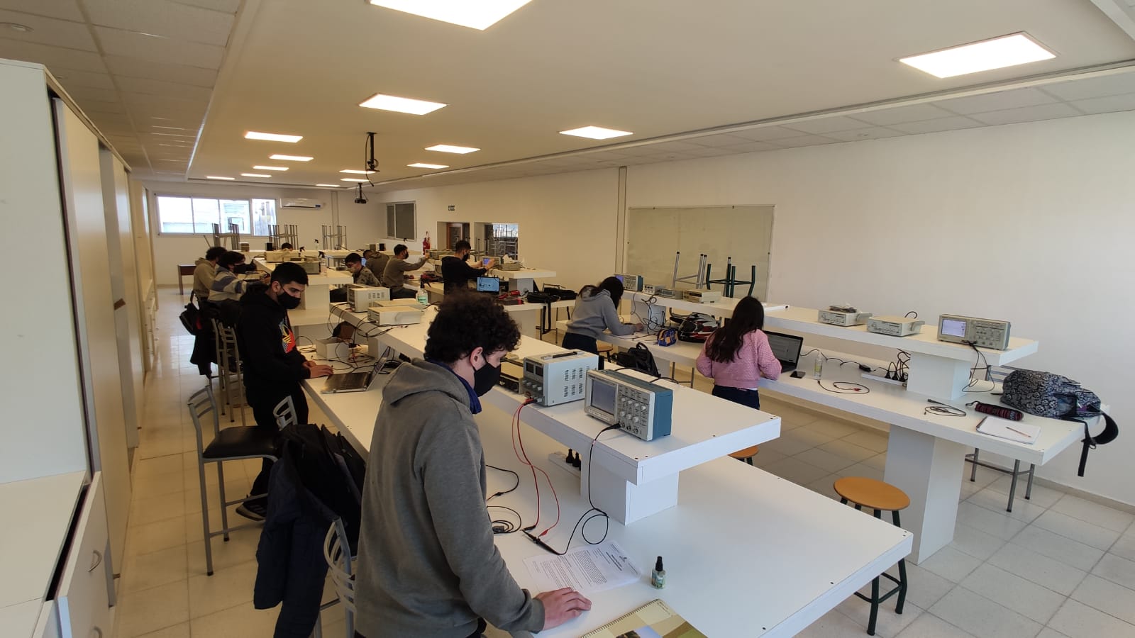 Comenzaron actividades presenciales en Laboratorio de la FRVM