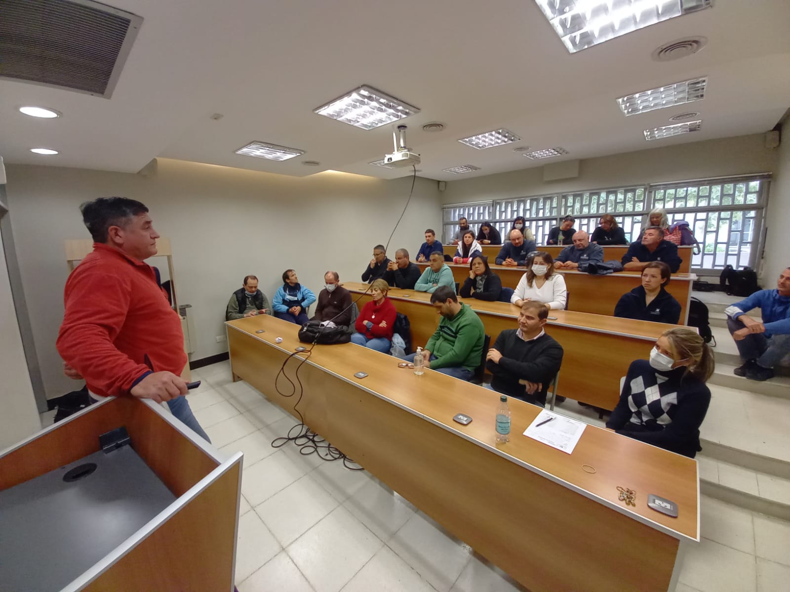 HIgiene y Seguridad en el Trabajo: Desarrollan capacitaciones en la FRVM