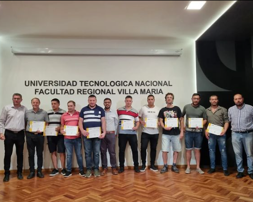 La Escuela de Oficios cerró ciclo lectiva entregando más de 100 certificados a estudiantes