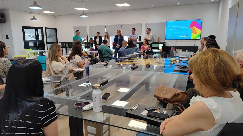 Junto a la UNVM recibimos a docentes secundarios y referentes del Ministerio de Educación, con la articulación Nivel Medio-Universidades como eje central de análisis y propuestas